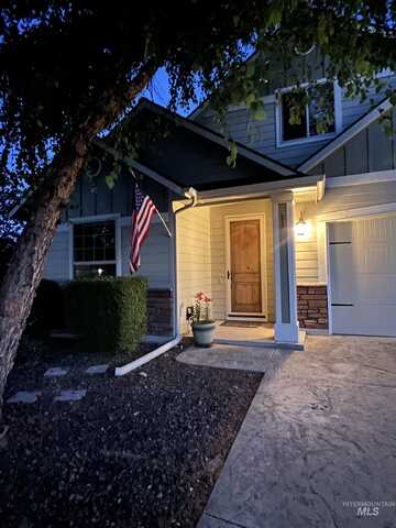 2735 E Omera, Meridian, ID 83646