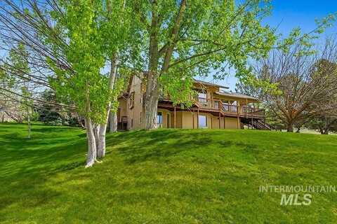 8425 W Spring Creek Way, Boise, ID 83714