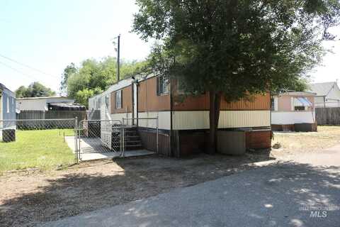 415 44, Garden City, ID 83614