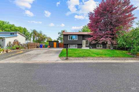 1806 Powers Drive, Lewiston, ID 83501