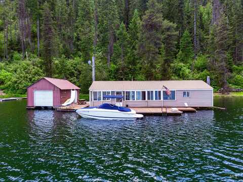 11 Hidden Lake Trail, Plummer, ID 83851