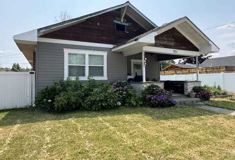 1322 10th Avenue, Lewiston, ID 83501