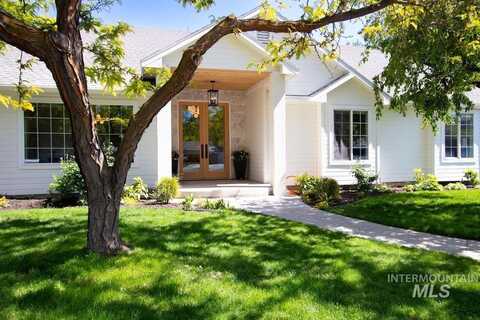 2801 E Red Tail Ct, Eagle, ID 83616