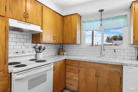 756 E Idaho Blvd, Emmett, ID 83617