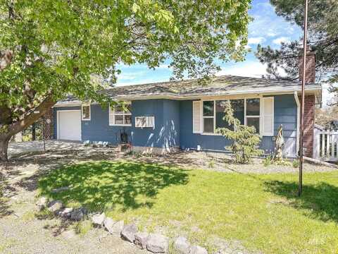 252 N Jackson, Genesee, ID 83832