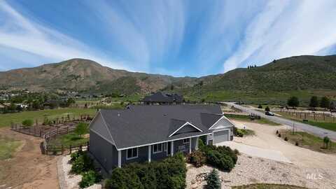15 Camas Drive, Boise, ID 83716