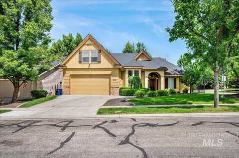 650 E Whitney Ct, Eagle, ID 83616