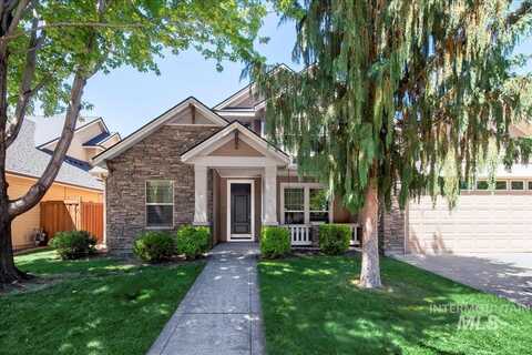 696 E Bonita Canyon Street, Meridian, ID 83646
