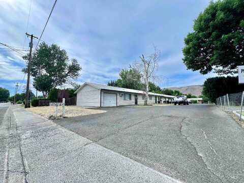 1246 Sycamore St Abcd, Clarkston, WA 99403