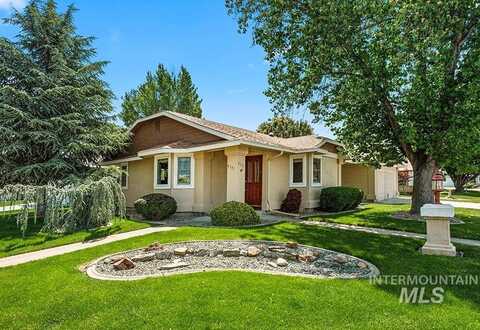 8371 W Willowcourt Dr, Garden City, ID 83714