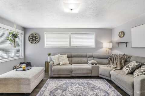 168 W Heyburn Ave., Twin Falls, ID 83301