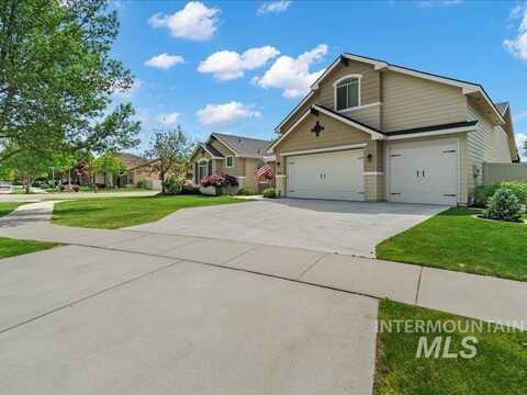 4275 W Cardon St, Eagle, ID 83616