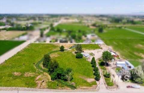 13648 Hwy 44, Caldwell, ID 83607