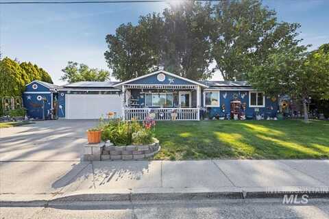 425 N Haskett St., Mountain Home, ID 83647