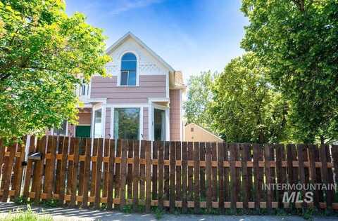 304 6th Ave, Lewiston, ID 83501