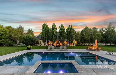 2452 W Champagne Drive, Eagle, ID 83616