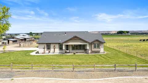 4670 Idaho St, New Plymouth, ID 83655
