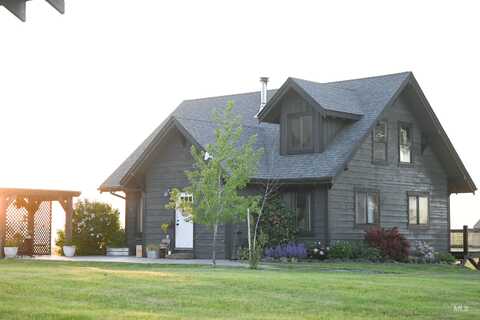 862 Whitetail Drive, Grangeville, ID 83530