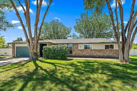 65 S Skye Dr., Nampa, ID 83651