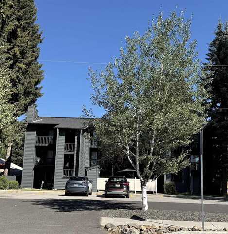 601 Hemlock St., McCall, ID 83638