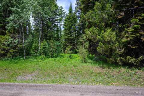 1705 W Mountain Rd, Donnelly, ID 83615