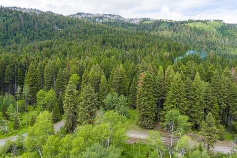 1705 W Mountain Rd, Donnelly, ID 83615