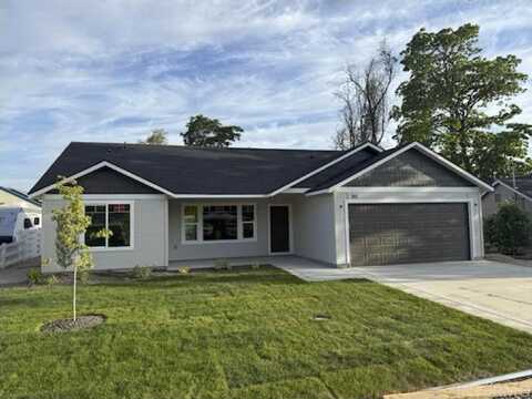 911 Franklin Rd., Marsing, ID 83639
