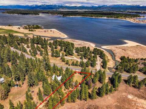 2125 W Mountain Rd, Donnelly, ID 83615