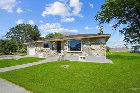 1520 R Street, Heyburn, ID 83336