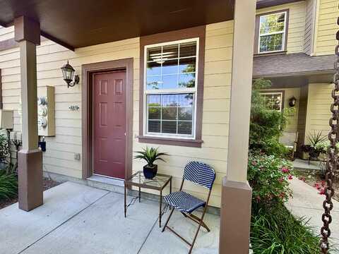 1274 E Winding Creek Drive, Eagle, ID 83616