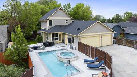 8198 W Caswell St, Boise, ID 83714