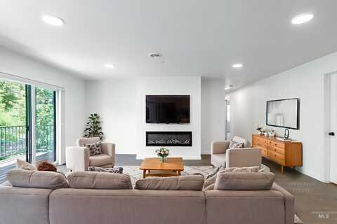 115 N Almon #104, Moscow, ID 83843