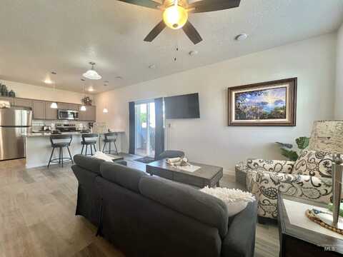 2312 E Spice Loop, Nampa, ID 83687