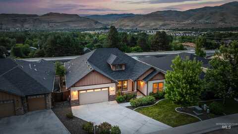 3924 E Forked Deer St, Boise, ID 83716