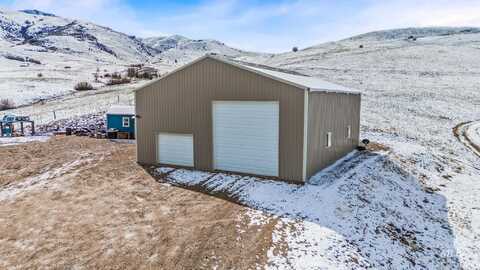 29 Family Pl, Horseshoe Bend, ID 83629