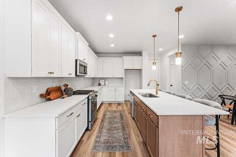 450 E Presidio Ln, Eagle, ID 83616