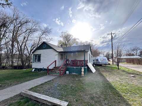 705 N Davis St, Jerome, ID 83338