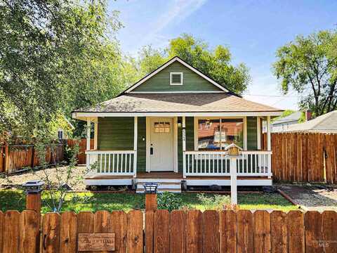 524 N 19th Ave, Nampa, ID 83687