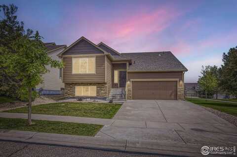 2220 Woodbury Ln, Fort Collins, CO 80524