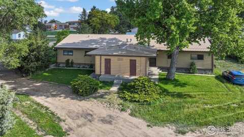 205 W Corona Ave, Wiggins, CO 80654