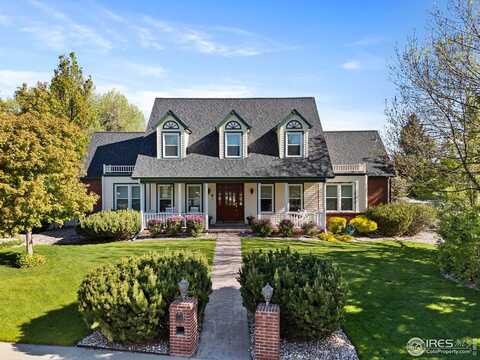 957 Logan Ct, Loveland, CO 80538