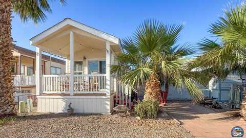 1716 Sunbeam Lake Dr, El Centro, CA 92243