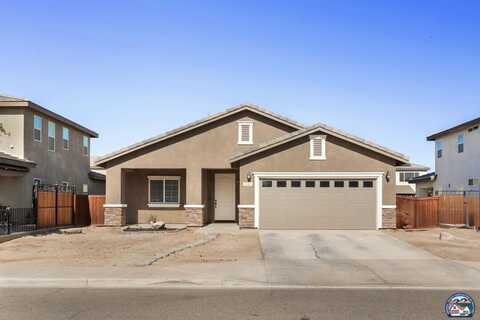 2382 James Ct, Imperial, CA 92251