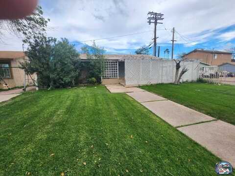 814 Rockwood Ave, Calexico, CA 92231
