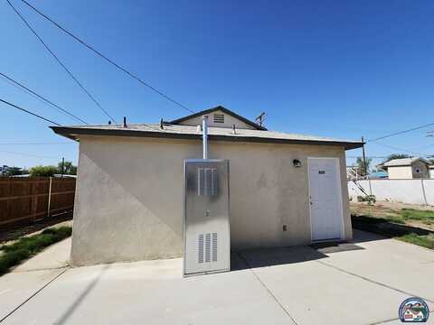 809 Rose Ave, El Centro, CA 92243