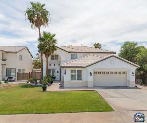 147 Quail Run Dr, El Centro, CA 92243