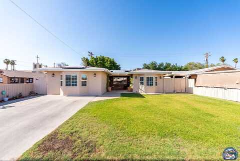 707 N Preston Dr, Calexico, CA 92231