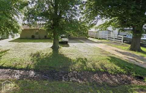 132 S Gosnell Street, Gosnell, AR 72315