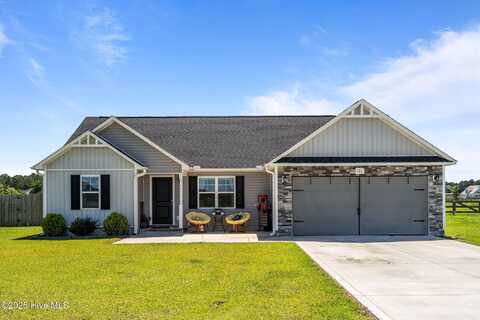 111 Cherry Ridge Court, Richlands, NC 28574