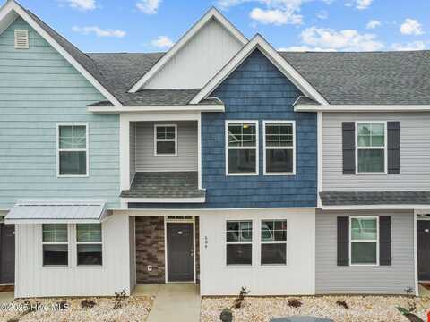 604 Windsurfing Lane, Sneads Ferry, NC 28460